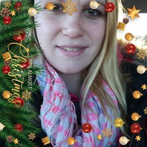 Meet your Posher, Crystal